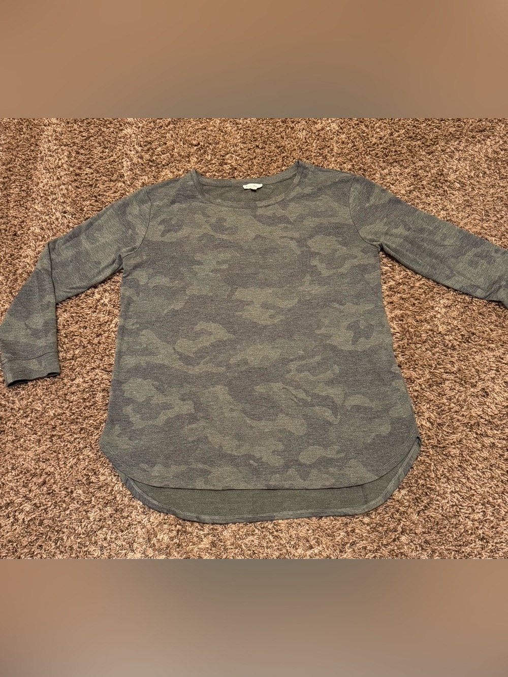 Jane & Delancey Camo Long Sleeve Shirt